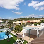 Villa Neves *