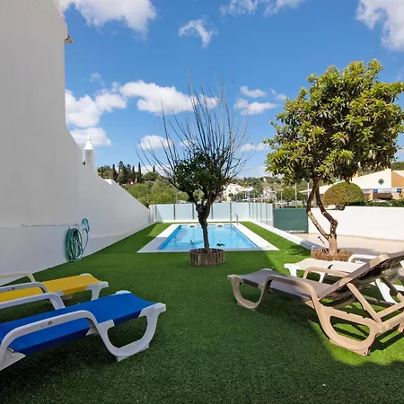 Villa Neves